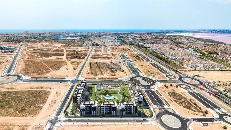 Foto ef9adf40-118e-486c-bfaf-c29778ed874b. Piso en Zona Carrefour - Urbanizaciones Torrevieja