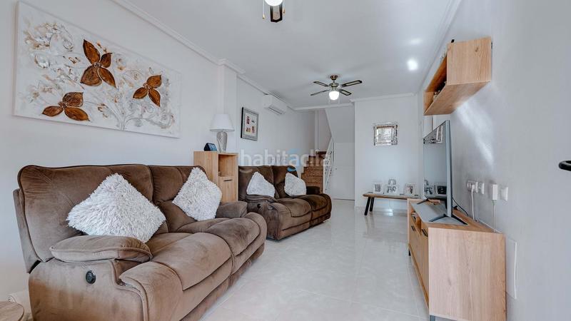 Foto 2d1a0639-fd57-4865-9986-af596fea4499. Casa con piscina in Villamartín-Las Filipinas Orihuela