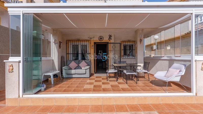 Foto c478f3e2-5aa9-4d50-b70a-acdf2559c3a1. Casa con piscina in Villamartín-Las Filipinas Orihuela