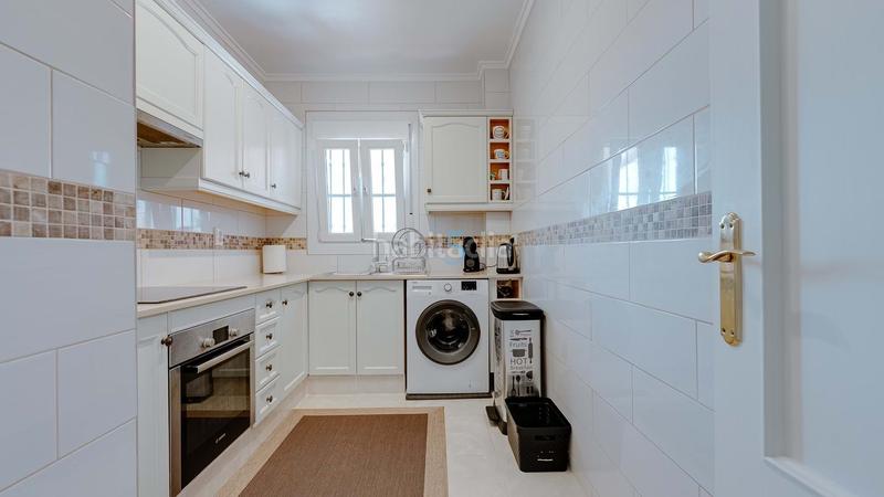 Foto e0f2cf7a-e479-4237-9fcb-03ad8bc4ac57. Casa con piscina in Villamartín-Las Filipinas Orihuela