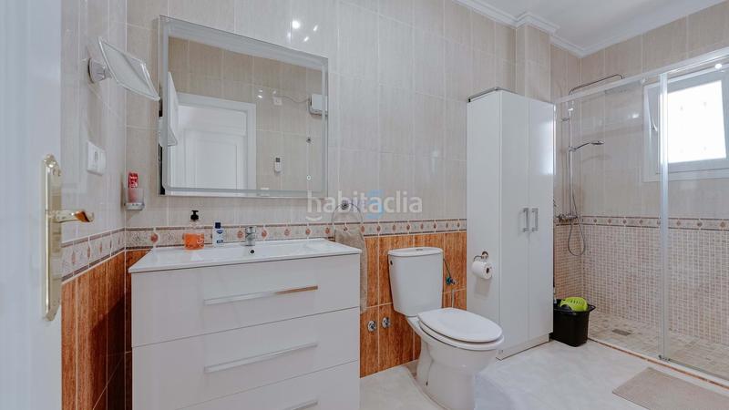 Foto e2249ce0-378e-425e-8710-114697126f56. Casa con piscina in Villamartín-Las Filipinas Orihuela