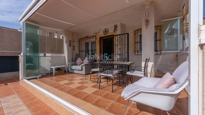 Foto ffb8ffed-21ad-40ea-8197-340cd7468db8. Casa con piscina in Villamartín-Las Filipinas Orihuela