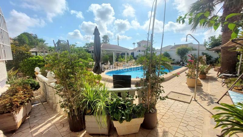 Foto 202b336a-0174-460b-8b32-24ff7e1ced06. Maison avec chauffage piscine dans Zona Carrefour - Urbanizaciones Torrevieja