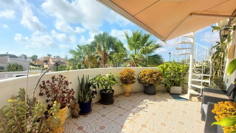 Foto 29af12ec-f75e-48b1-8fbd-3ab064e722c3. Maison avec chauffage piscine dans Zona Carrefour - Urbanizaciones Torrevieja