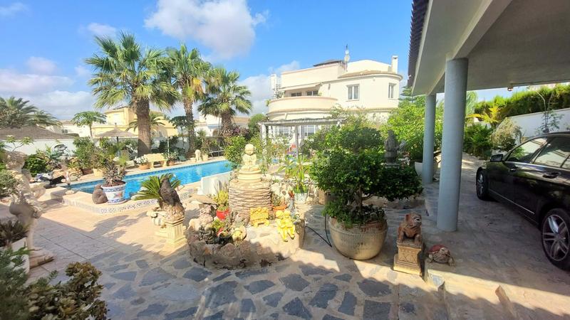 Foto 2cfe7709-3c97-4872-9f1a-663d6003ba5f. Maison avec chauffage piscine dans Zona Carrefour - Urbanizaciones Torrevieja