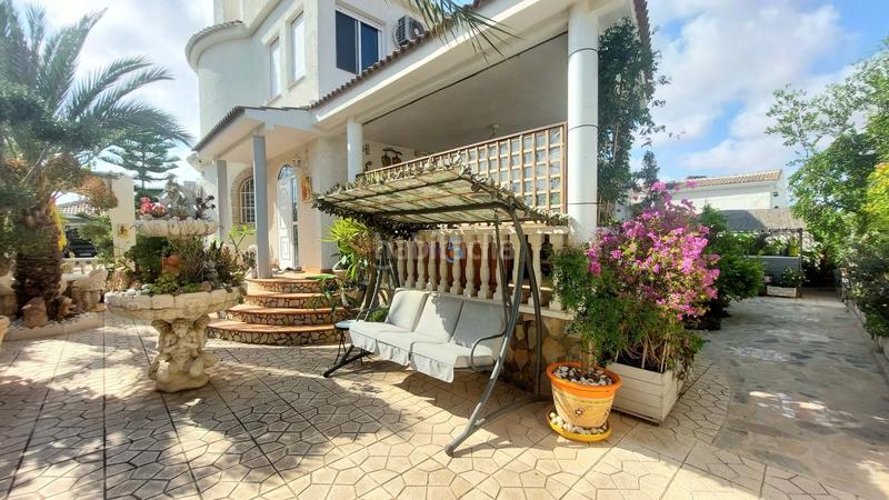 Foto acb43ddc-3286-4952-9f6e-f89f9dedd86a. Maison avec chauffage piscine dans Zona Carrefour - Urbanizaciones Torrevieja