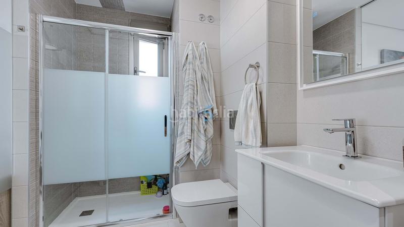 Foto 2930176e-b5c6-4743-b8e2-1a7d63fbb8a9. Pis amb piscina a Villamartín-Las Filipinas Orihuela