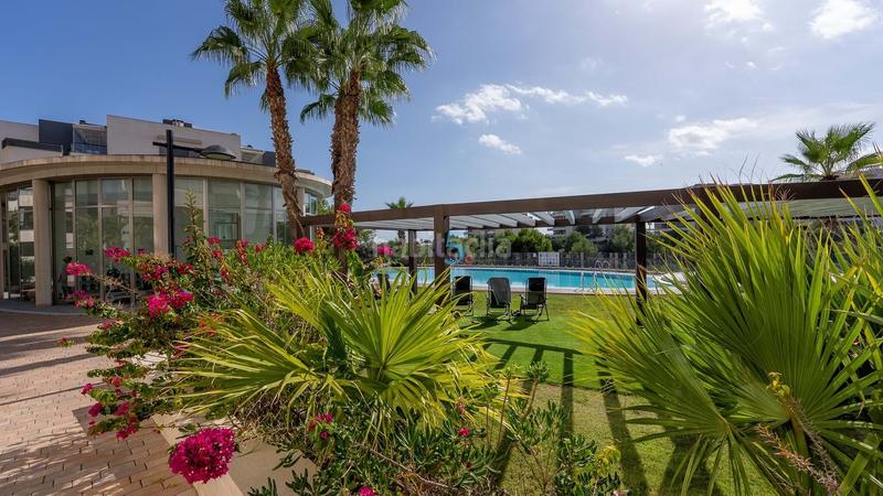 Foto 5574aca5-e8c1-4a0d-8a1f-ffaff03b9955. Pis amb piscina a Villamartín-Las Filipinas Orihuela