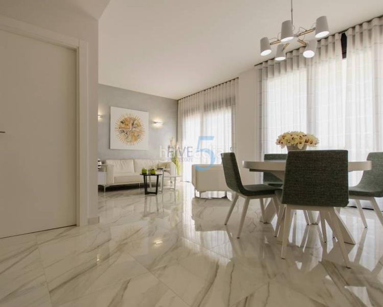 Foto a549a32c-4a2d-45a4-9697-b958bce32cd0. Casa a Campoamor Orihuela