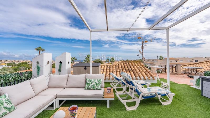 Foto 58cd6067-8366-4c51-940c-78acc9b4c051. Casa adossada amb piscina a Playa Flamenca Orihuela