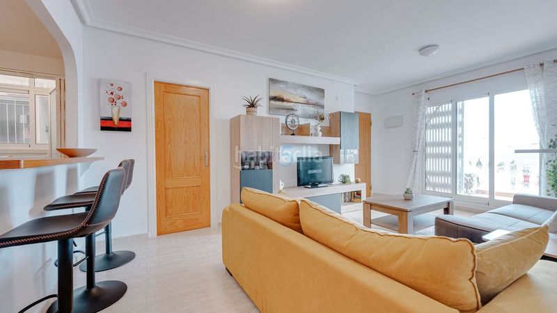 Foto 159b39bf-eba3-4f82-9ef9-6da4ff775830. Pis amb piscina a Zeniamar - Horizonte - La Campana Orihuela