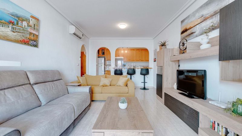 Foto ceaea8ad-0ec0-4104-b6e4-dc1299dd0fef. Pis amb piscina a Zeniamar - Horizonte - La Campana Orihuela