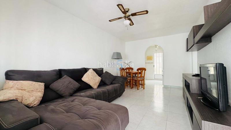 Foto ea61ccaa-9f15-4145-a920-40f11af54bdd. Pis amb piscina a Zona Carrefour - Urbanizaciones Torrevieja