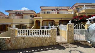 Etagenwohnung  Bosque de las lomas. Ubicada en la siempre popular zona de villamartín, esta casa ado