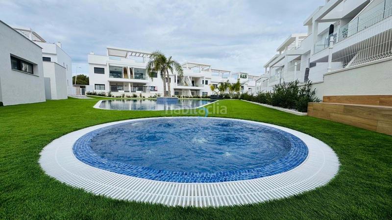 Foto 1d3406c0-7993-465f-ac89-890da3b85ad2. Etagenwohnung mit pool in Los Balcones-Los Altos Torrevieja