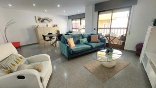 Pis  Avenida orihuela  -  planta a. Espacioso apartamento reformado de 3 dormitorios y 1 baño en la