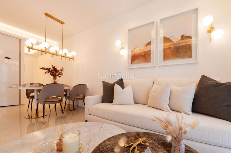 Foto b7ab4e34-f176-47ba-8e9f-df1bd0a2fccc. Pis amb piscina a Rojales