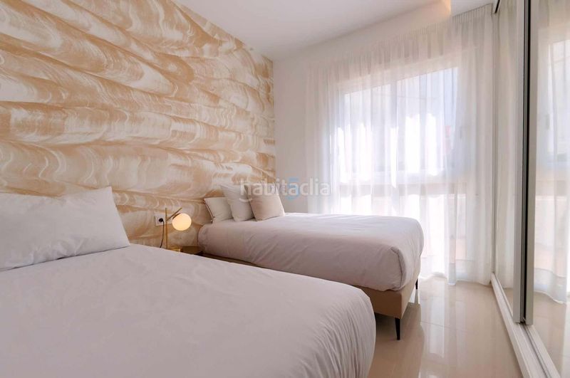 Foto c7e77306-2b42-424a-aec7-c2f0cfae8cdb. Pis amb piscina a Rojales