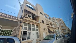 Etagenwohnung  Calle arquitecto larramendi b. Apartamento céntrico en planta baja de 2 dormitorios y 1 baño, c