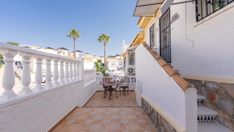 Foto 3f845948-f876-47fe-8062-9fadfeb9376e. Casa amb calefacció piscina a Rojales