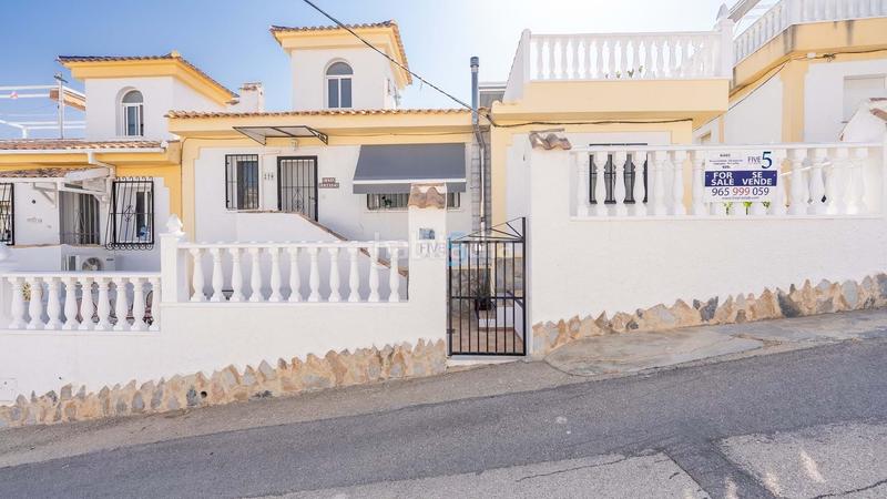 Foto c8a10ddd-610b-4602-b329-a87909ee3259. Casa amb calefacció piscina a Rojales