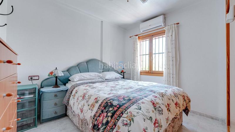 Foto 8a14f3bf-8362-4e3d-8c15-bafe5768659e. Semi detached house with heating pool in Torreblanca Torrevieja