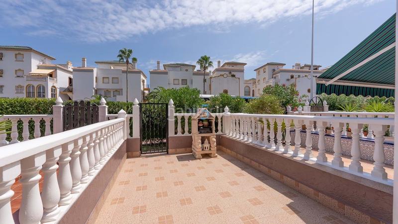 Foto cd45e608-8f55-4554-aad9-f626b258a350. Semi detached house with heating pool in Torreblanca Torrevieja
