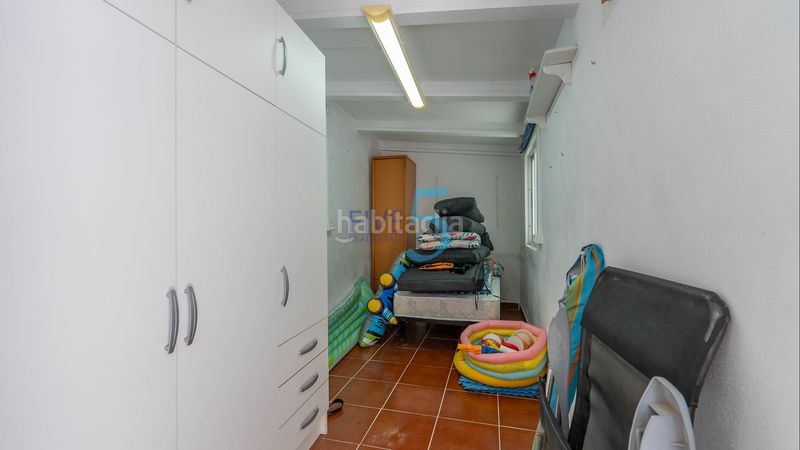 Foto a2d86192-3104-48a5-976d-946709aafc60. Casa amb aparcament piscina a La Zenia Orihuela
