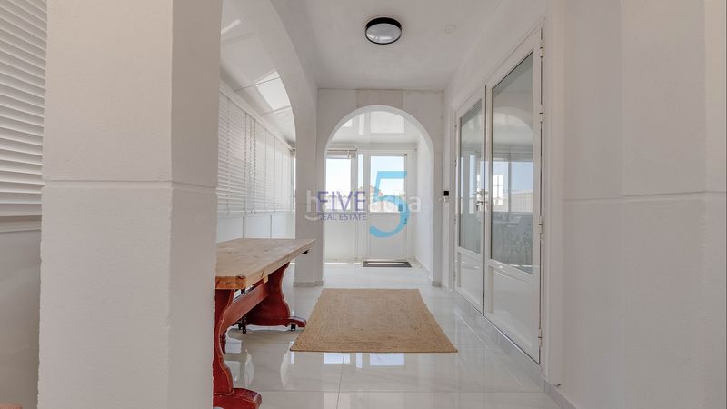 Foto f024edb3-f282-4d38-aa87-e6319f7d4af4. Casa amb aparcament piscina a La Zenia Orihuela