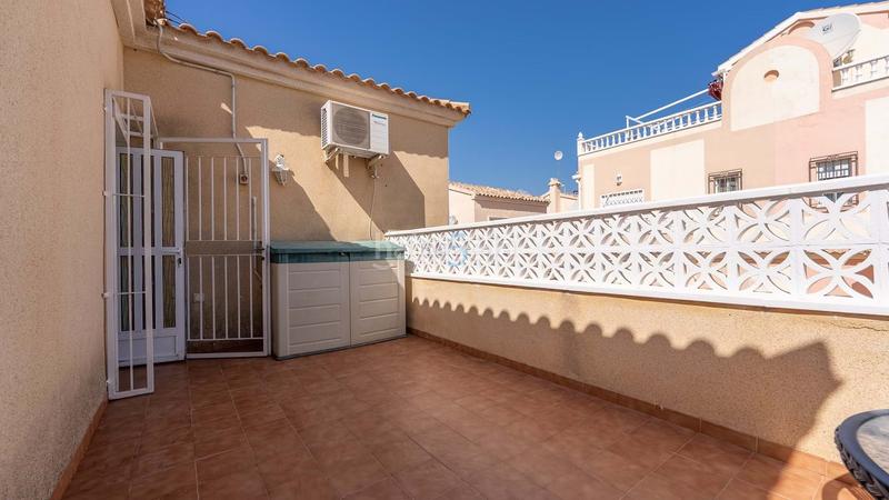 Foto 8ee03824-5aeb-4e95-9189-657627b38226. Haus mit pool in Lomas de Cabo Roig - Los Dolses Orihuela