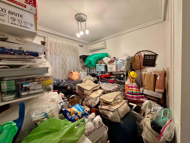 Foto 2d9bad5d-d49a-44a9-89f3-8a919cd0a851. Flat with pool in Los Almendros Orihuela