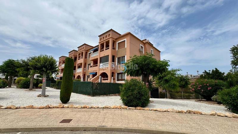 Foto 46682e4d-0c7a-48e6-bbd8-536c52f58903. Flat with pool in Los Almendros Orihuela