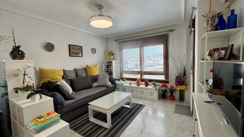 Foto d55e3cd7-6b30-486a-8f33-87b5e0a1b640. Flat with pool in Los Almendros Orihuela