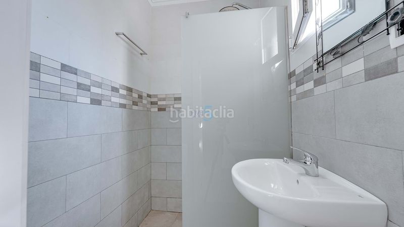 Foto 8884273c-b607-4ba1-a297-27018cb4daa9. Casa amb calefacció piscina a Zona Carrefour - Urbanizaciones Torrevieja