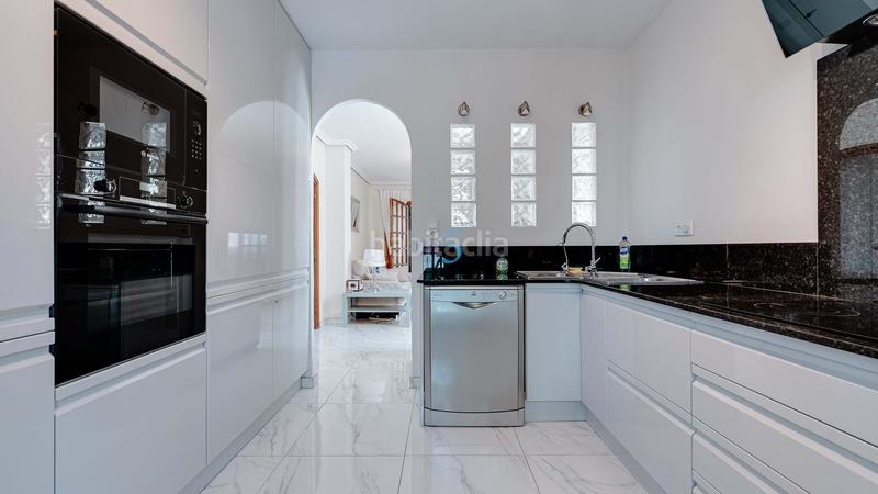 Foto 14e4c9ec-5a04-4e7e-804c-1049abdb24e9. Appartement avec chauffage parking piscine dans Los Urrutias Cartagena