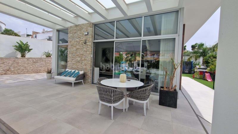 Foto 35e468ce-715c-48bf-8747-668ba92f832c. Casa amb calefacció aparcament piscina a Villamartín-Las Filipinas Orihuela