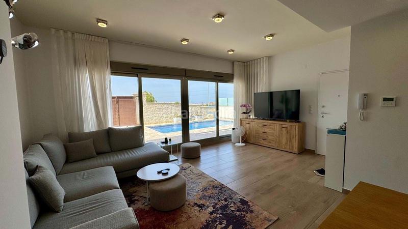 Foto a3e53e49-f59f-4bf3-9d7f-a5711c0f25d0. Haus mit heizung pool in Los Almendros Orihuela