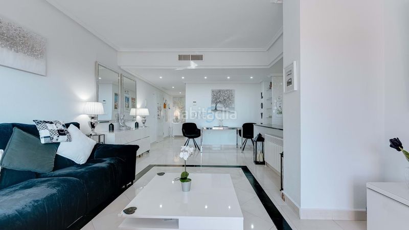 Foto 9018474f-f837-4b8d-bb8b-0fc8faaec2eb. Pis amb calefacció piscina a Villamartín-Las Filipinas Orihuela