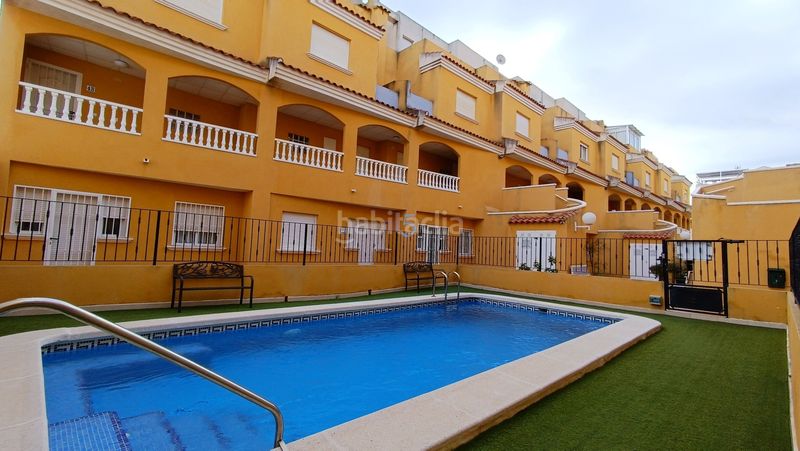 Foto 150a30eb-0f9c-4b77-9465-a9bbd3a4dc90. Casa adossada amb calefacció aparcament piscina a Jacarilla