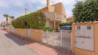 Haus  Calle real. Hermosa villa independiente de 3 dormitorios con orientación sur