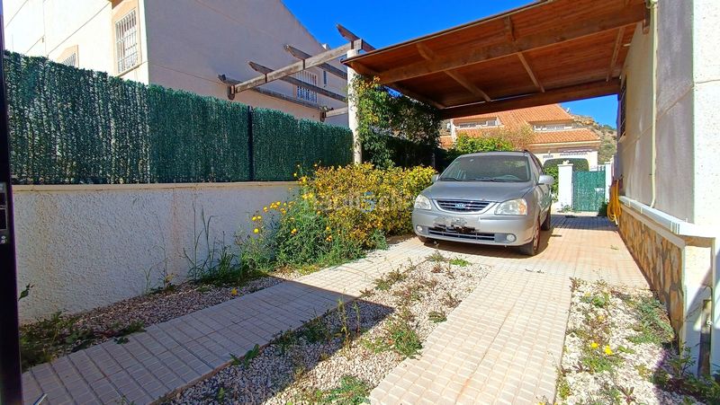 Foto 5a18010f-13d2-4480-bd7d-cbbc6e6936b9. Casa amb calefacció piscina a Rojales