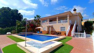 Haus  Calle estrella. Impresionante villa independiente de 3 dormitorios y 2,5 baños c