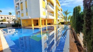 Appartement à Villamartín-Las Filipinas. Apartamento luminoso y moderno de 2 dormitorios y 2 baños, en la
