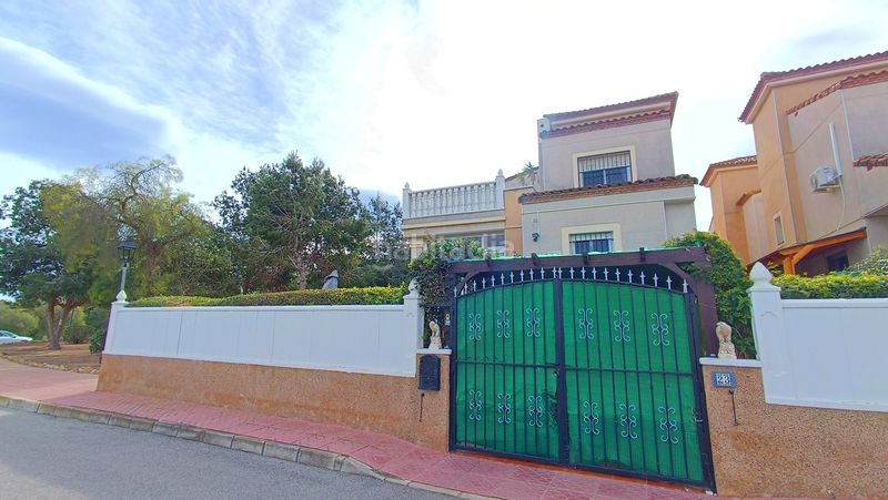 Foto c63f9a1f-b17b-4a87-8fa0-9aae00bd3cbf. Casa amb calefacció piscina a Algorfa