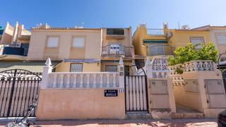 Appartement  Calle murillo. Luminoso apartamento de 3 dormitorios en planta alta con orienta