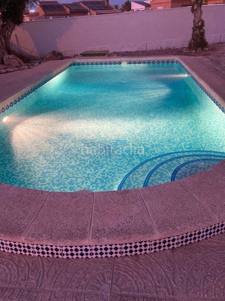 Foto 6be68367-3f3a-42b2-a43b-fcf82abdc446. Casa amb piscina a Zona Carrefour - Urbanizaciones Torrevieja