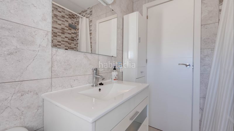 Foto a2b3d59d-f2c7-4b71-b5ea-1ea798780269. Casa amb piscina a Zona Carrefour - Urbanizaciones Torrevieja