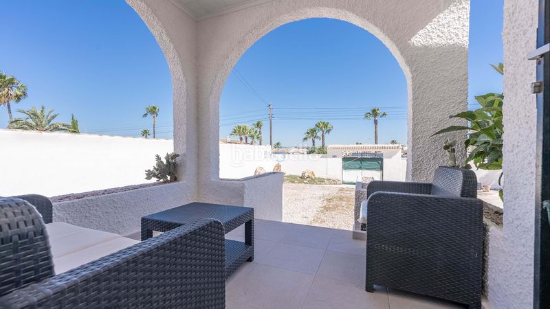 Foto dc1772c4-8b49-4c28-b9ba-9701ba973d37. Casa amb piscina a Zona Carrefour - Urbanizaciones Torrevieja