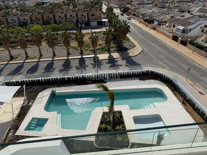 Foto 43c3f149-c957-496d-906a-538f0f944704. Pis amb piscina a Lomas de Cabo Roig - Los Dolses Orihuela