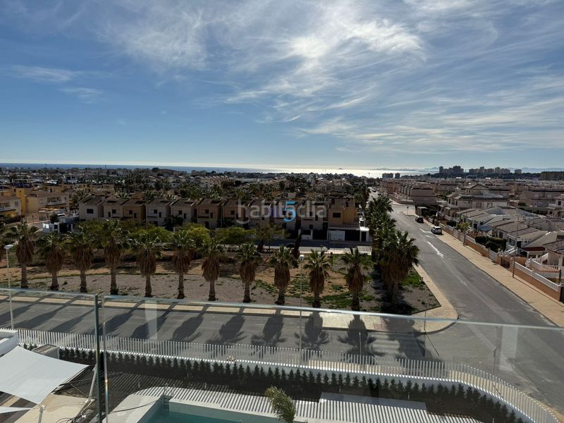 Foto 771ad473-b7a7-4804-85c2-4b0bf92fa2e4. Pis amb piscina a Lomas de Cabo Roig - Los Dolses Orihuela